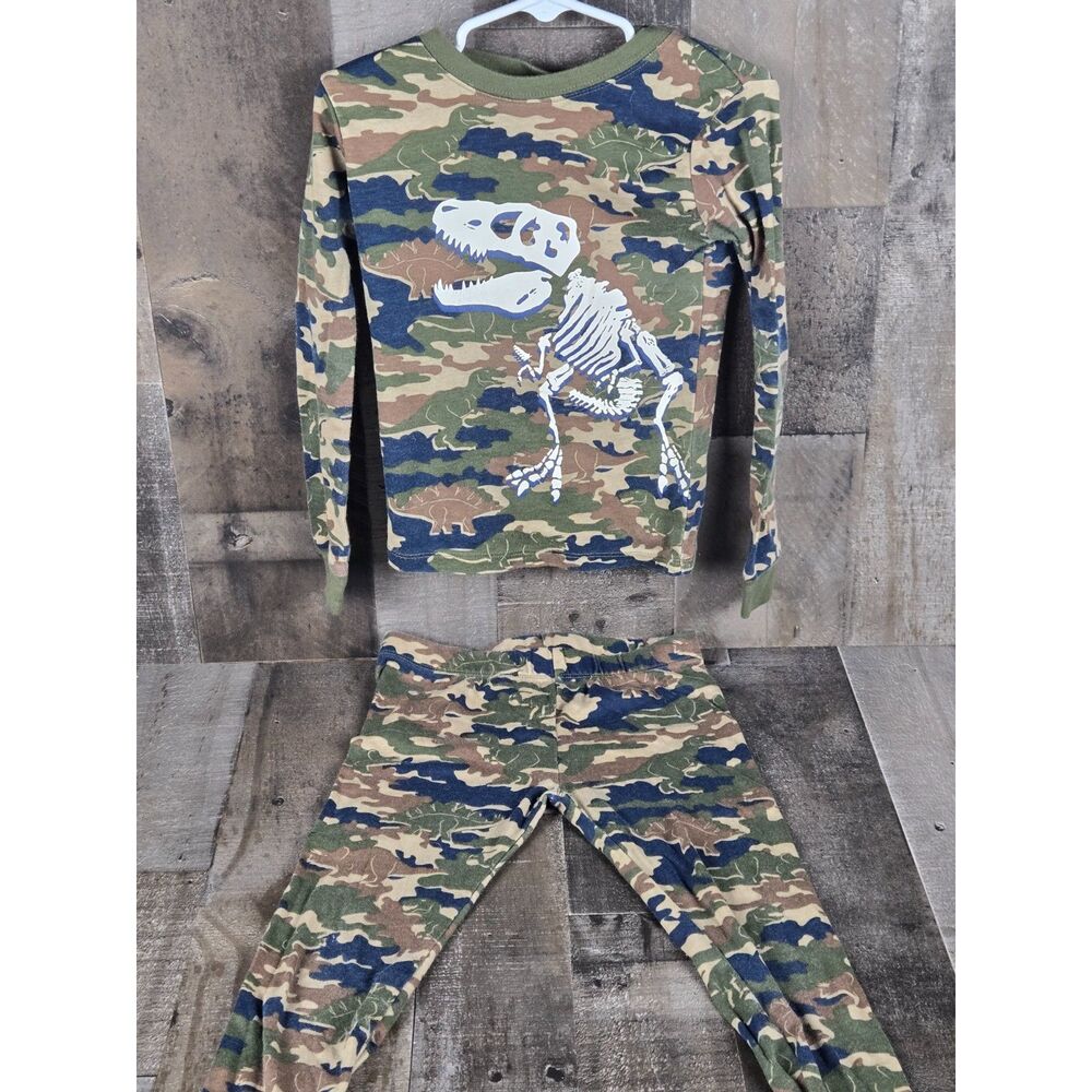 Boys Dinosaur Pajamas Top and Bottoms Boys Size 5T